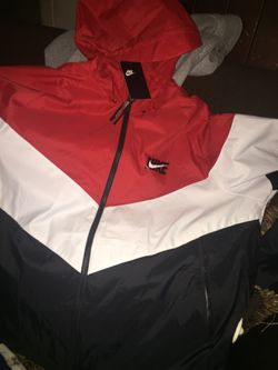 Brand New Nike Windbreaker XL MENS