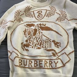 Burberry Sweater Small