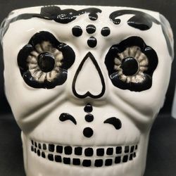 Set Of Día de los Muertos sugar skull planter