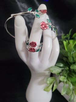 Rose flower bracelet and ring set