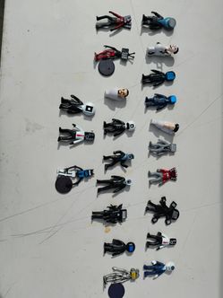 Skibidi toilet figures