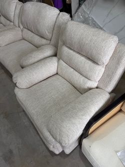 Oversized 3-Piece Plush Reclining Living Room Set – Delivery Available