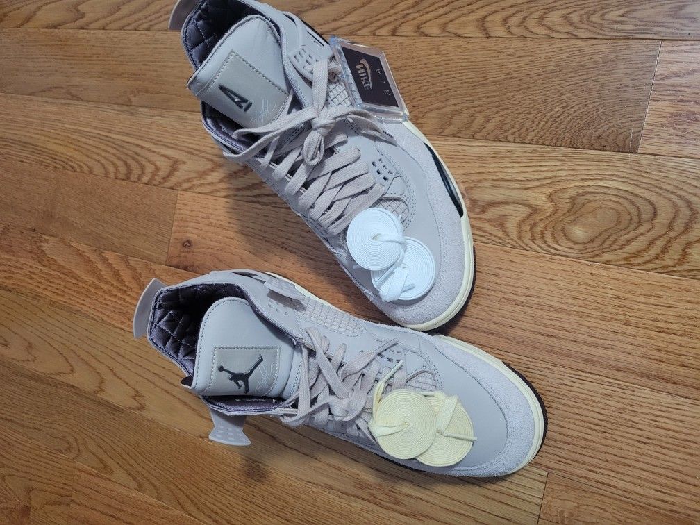 A Ma Maniére x Women's Air Jordan 4