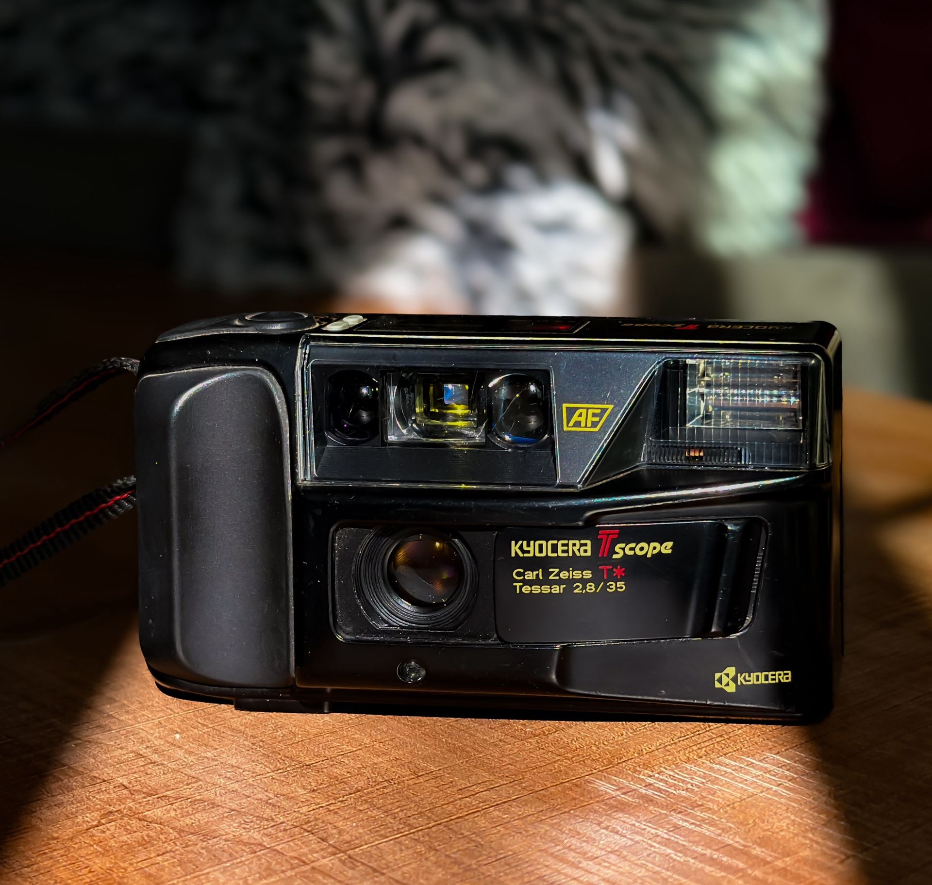 Yashica T4 Camera Famous Photographer Yashica T4 Carl Zeiss 35mm