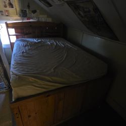 Full Size Captains BED