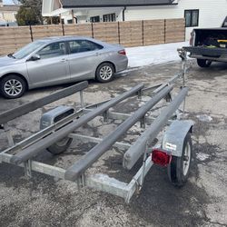 Boat trailer