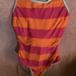 CIRCO swimsuits blouse young-women / traje de baño para joven size XL (14/16)