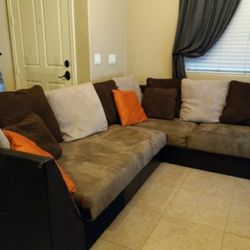 Tan Sectional
