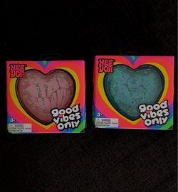 Nee Doh Good Vibes Only Heart Stress Balls – Set of 2