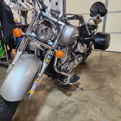 2004, 1300 VTX