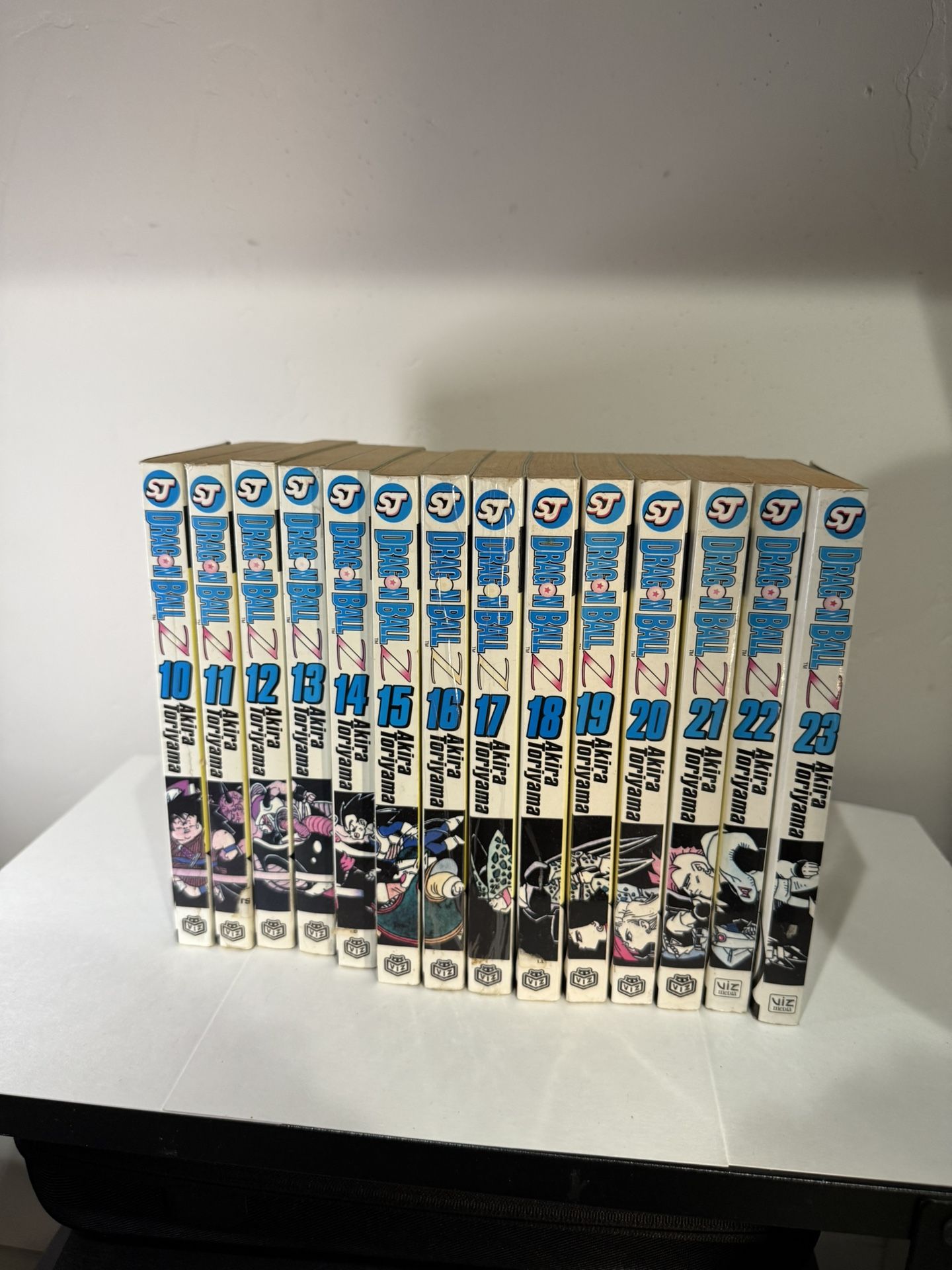 Dragon Ball Z Manga Vol. 10-23