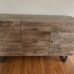 Pottery Barn Sideboard / Buffet / Cabinet