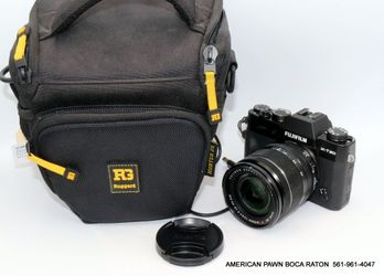 Fujifilm X-T20 Mirrorless Digital Camera w/XF18-55mmF2.8-4.0 R LM OIS Lens-Black  Camera is barely used 