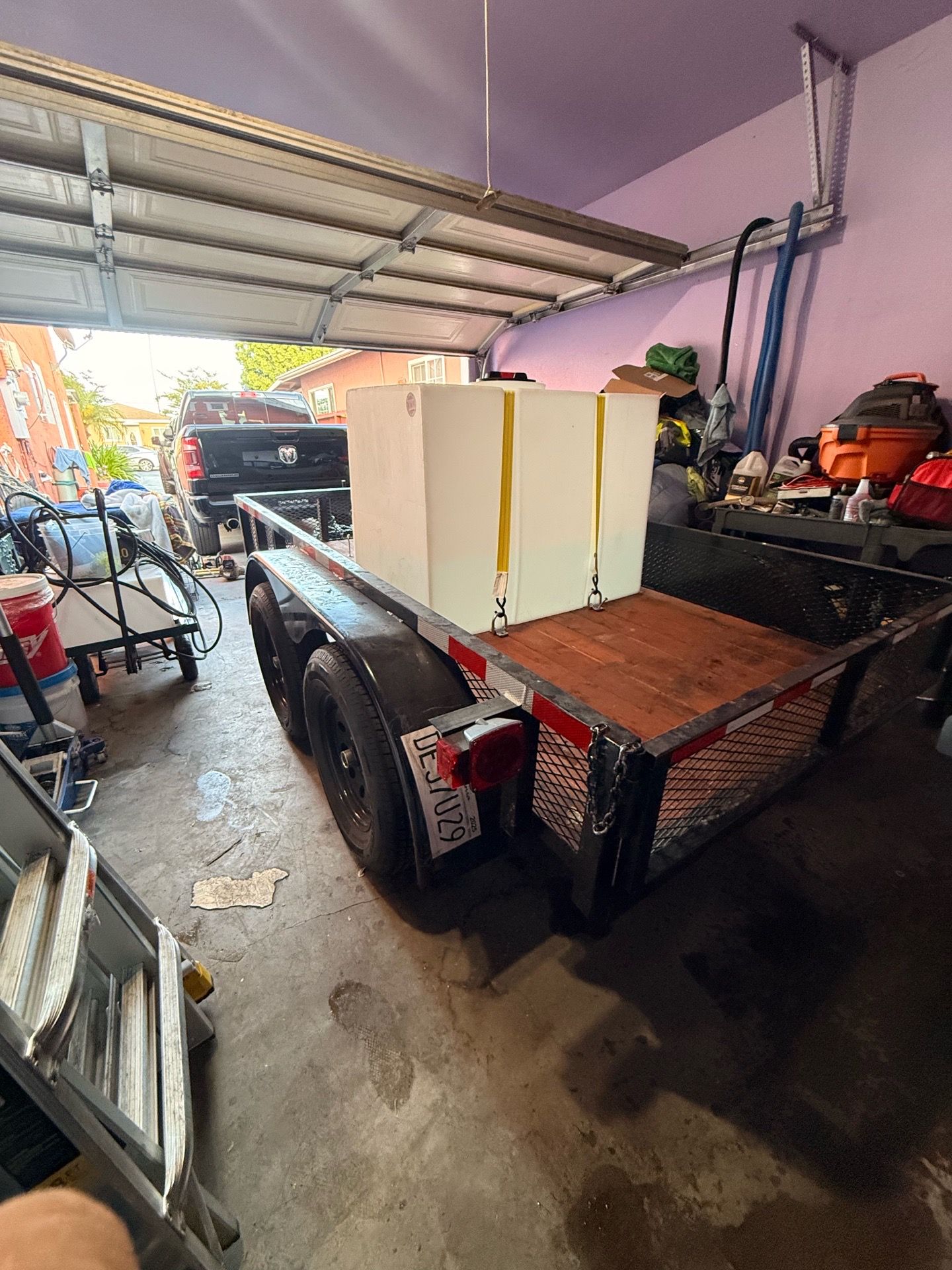 250 gallon water detailing tank