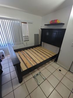 Matress frame