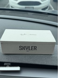 Brand New Meta AI glasses Skyler Gen 2 Ray-Ban