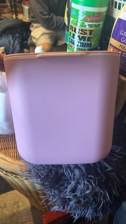 Pink ice box