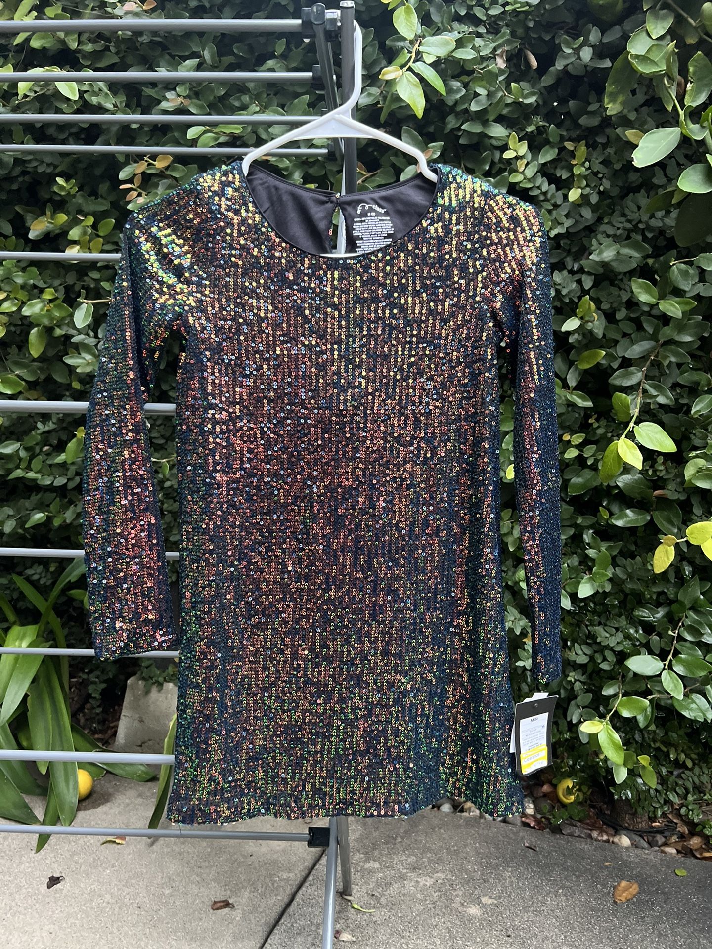 Long Sleeve Sequins Dress Size 8