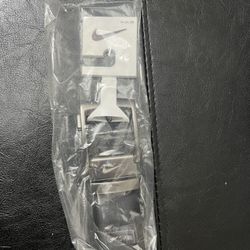 Tiger Woods Nike G-flex Belt Size Medium 34-36