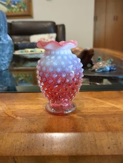 Fenton art glass min vase