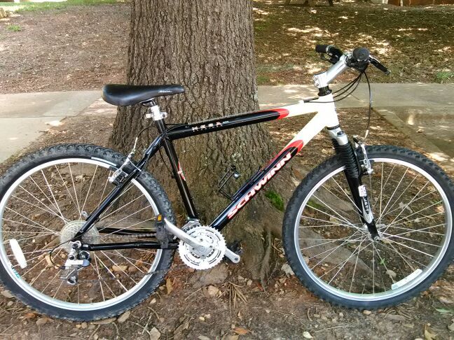 Schwinn mesa discount gsx mountain bike