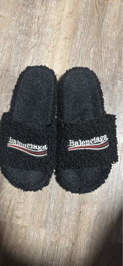 Balenciaga slides