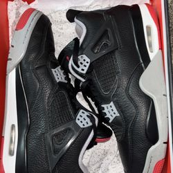 Jordan 4 Retro - ‘Bred Reimagined’ Size 9.5 Worn Lightly