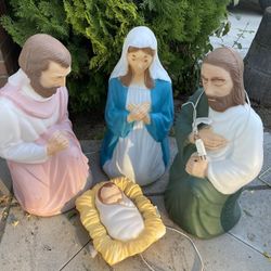 Nacimiento 4 Piezas Para Afuera 