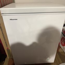 Hisense Freezer chest