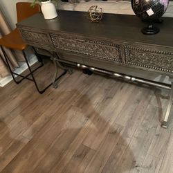 Console table