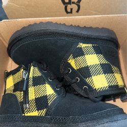 Brand New Toddler Uggs !! Rare !! 