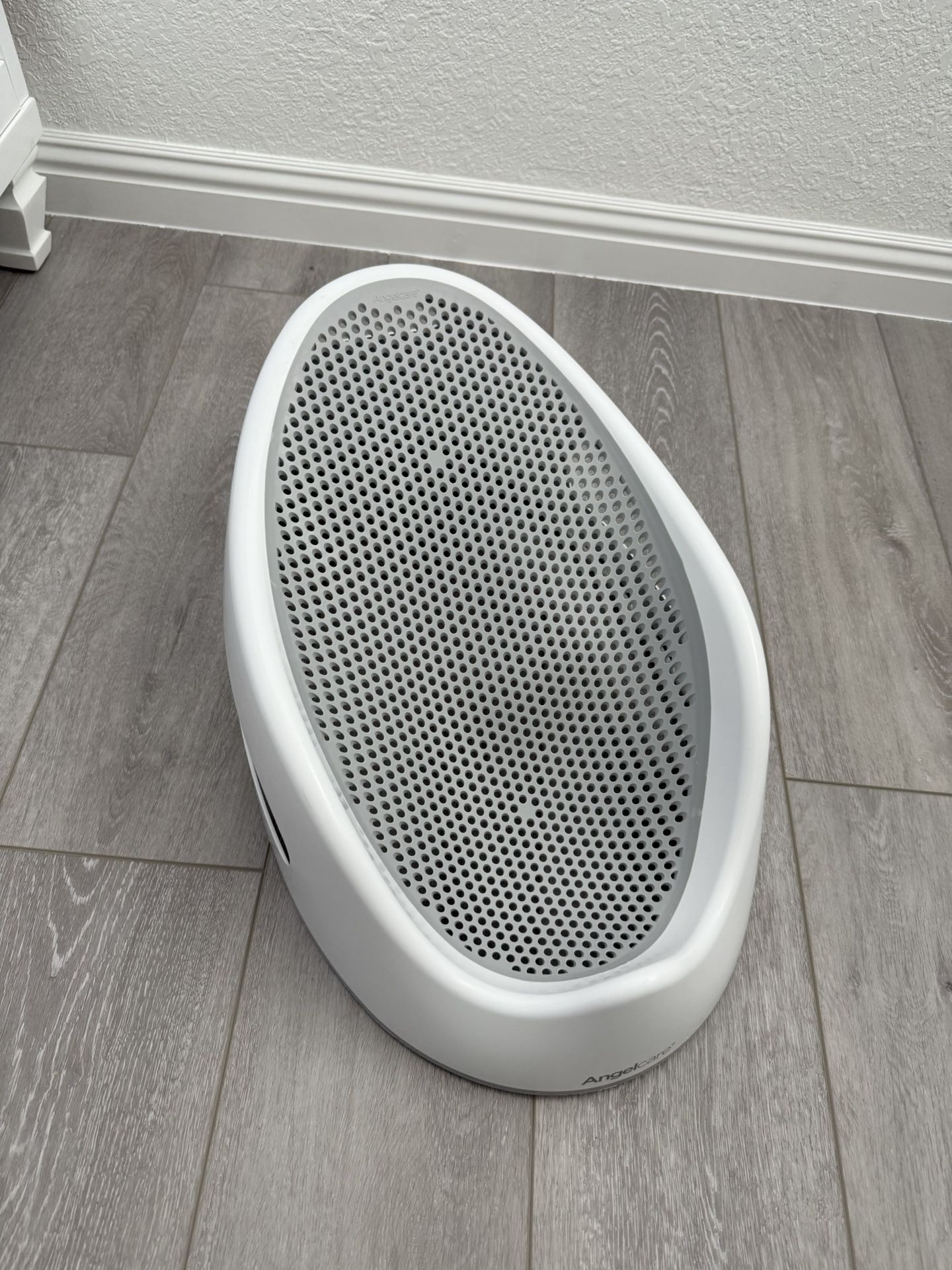 baby bath / baby blow up chair