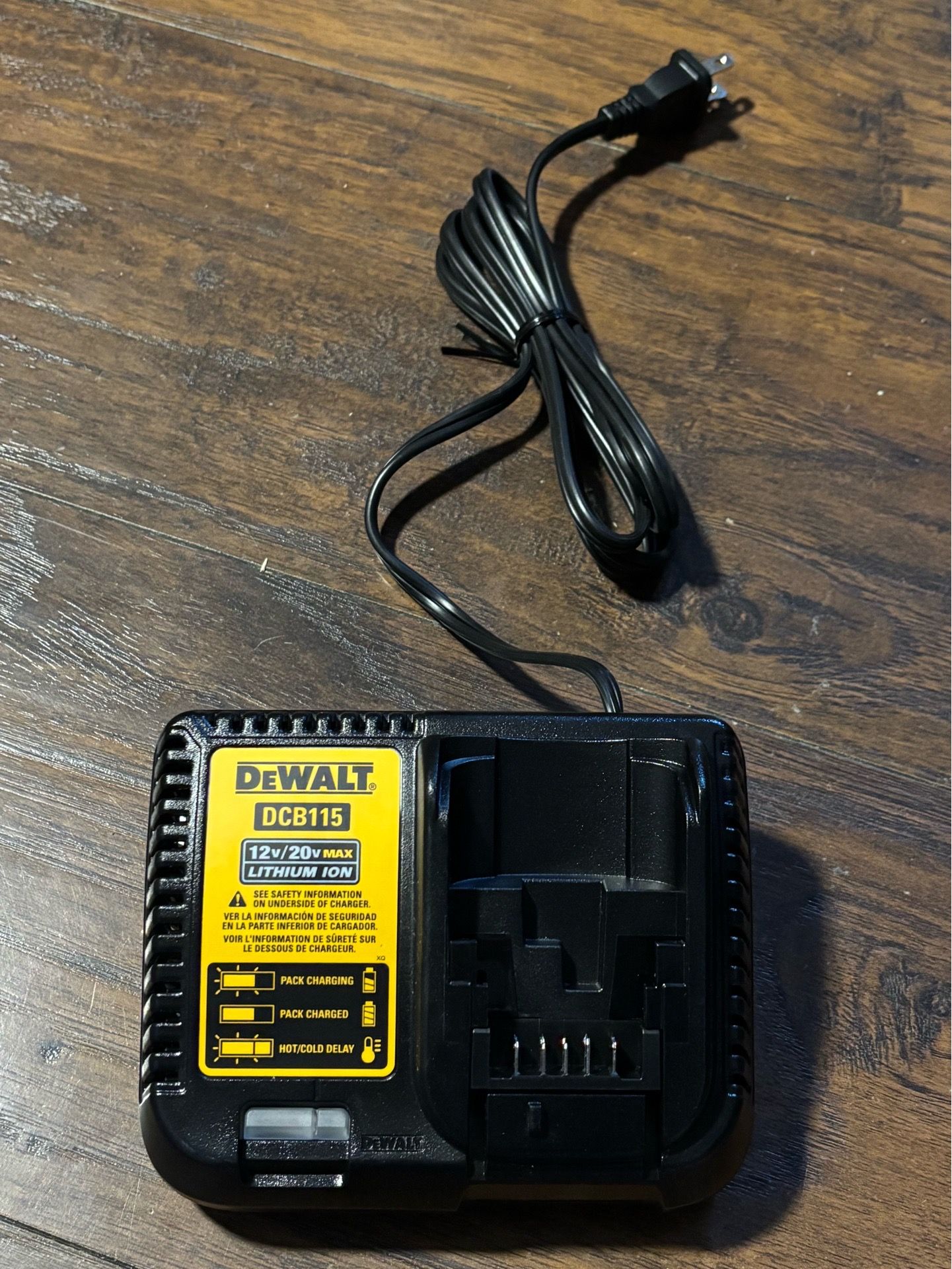 Dewalt 20/12v charger
