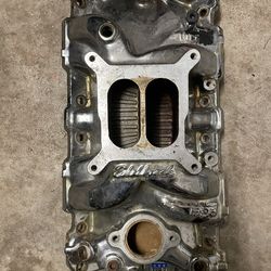 Edelbrock Manifold