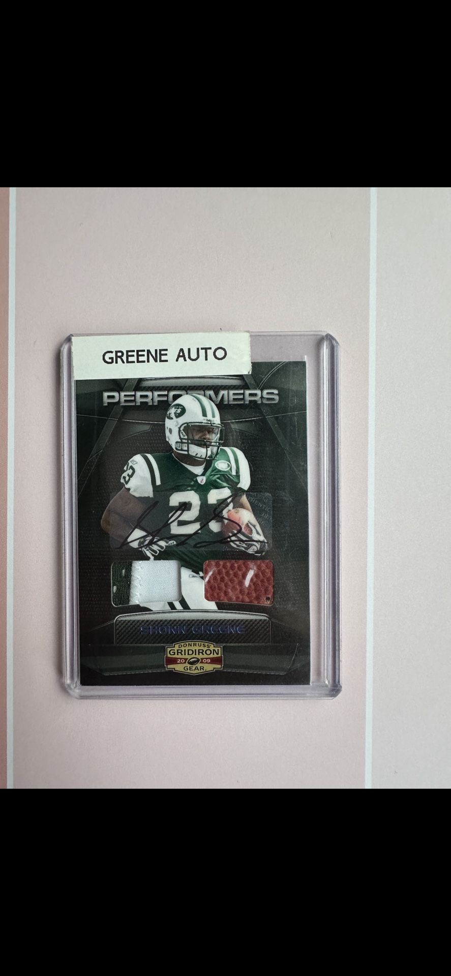 Shonn Greene Donruss Gridiron Gear Football Card performers 2009 12/25 autographed 