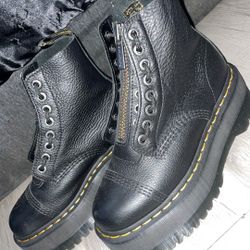 Doc Marten Platforms Size 7 Women