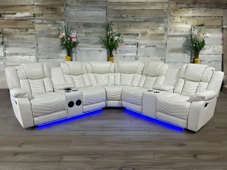 S2021 Lucky Charm Sectional (White) 😍 In Stock❤️ Next Day Delivery😍