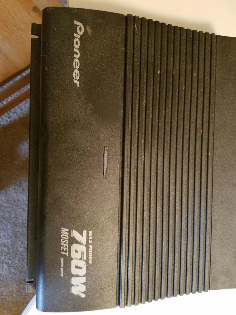 Pioneer 750W Amp