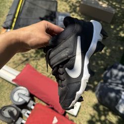 Kids Baseball Cleats