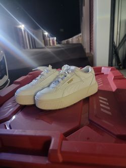 Puma Women's Shoes Size 6