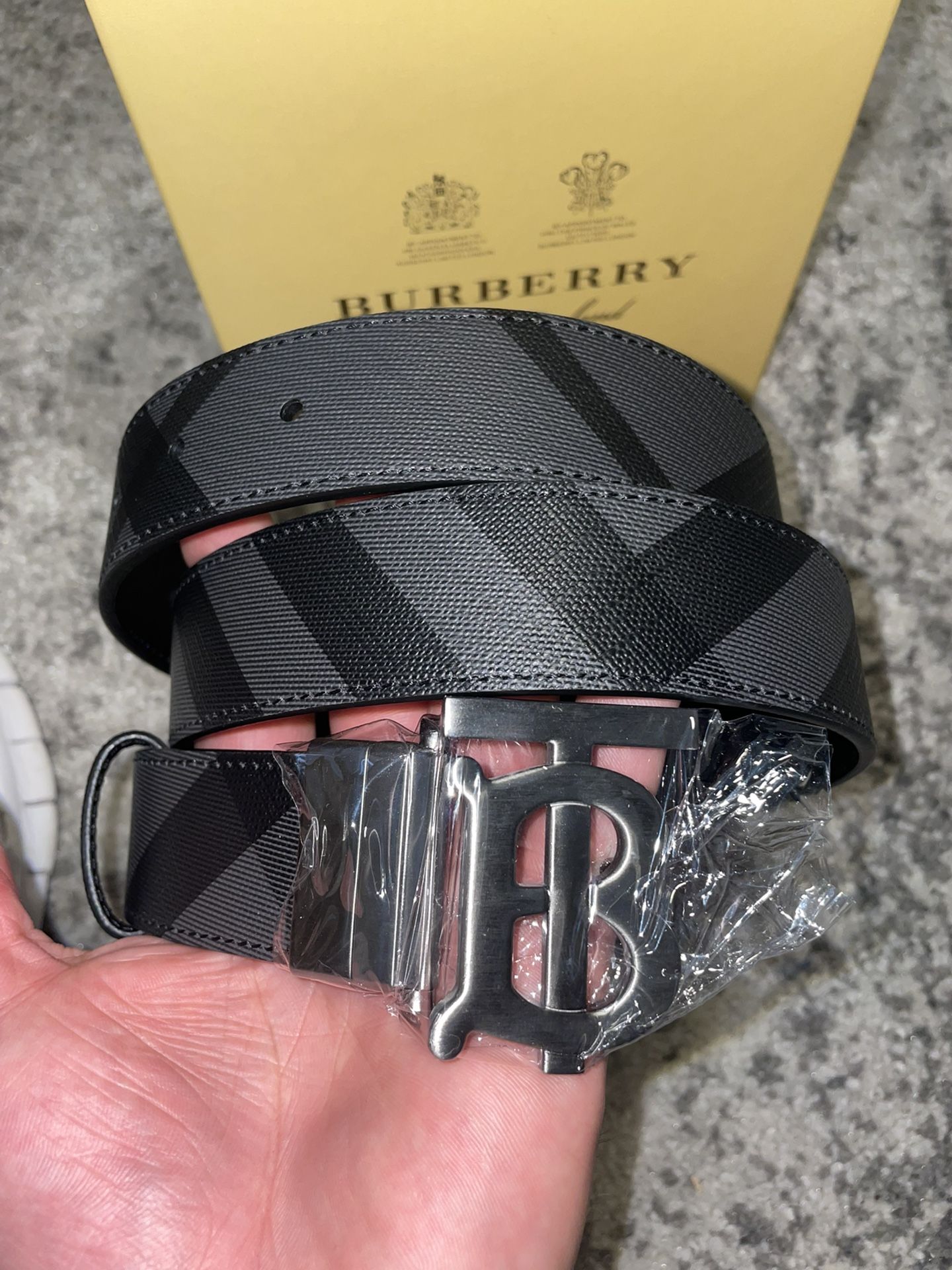 Burberry, Accessories, Burberry Belt