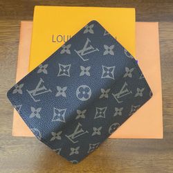 L V Wallet 