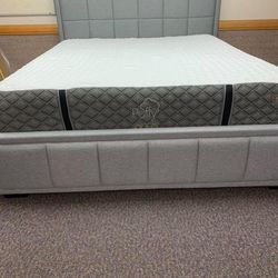 Puffy Royal Hybrid King Mattress