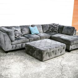 *$0 Delivery*.. Sectional With Ottoman $449