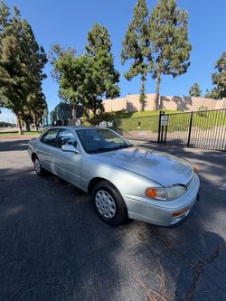 1995 toyota camry le