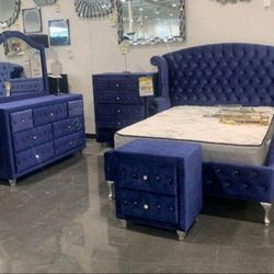 Bedroom Set 4 Pcs Velvet New Tufted 
