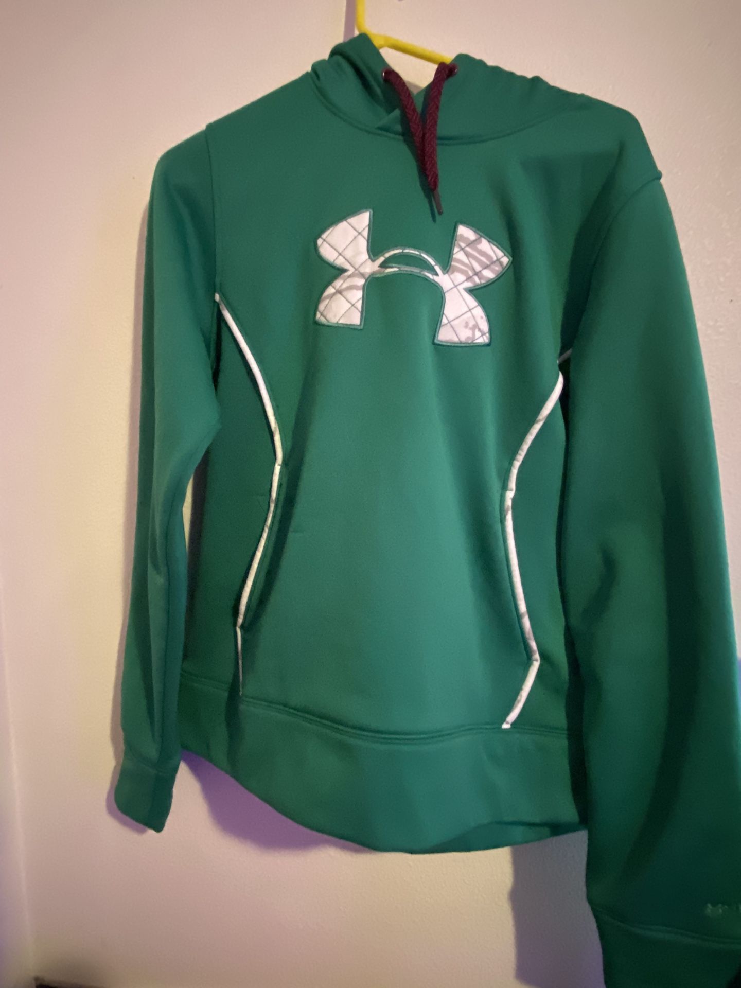 Under Armour Hoodie
