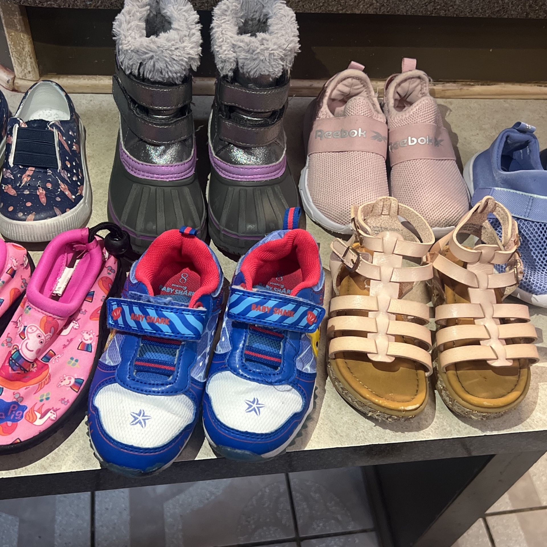 Girls Shoes 