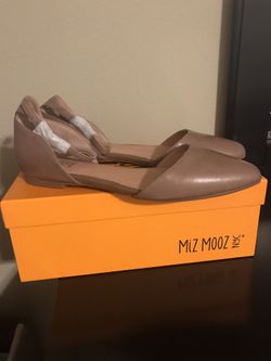 Miz Mooz Pointed Toe Flats - Size 9.5