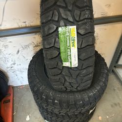 4x MT 35x1250-18 $740
